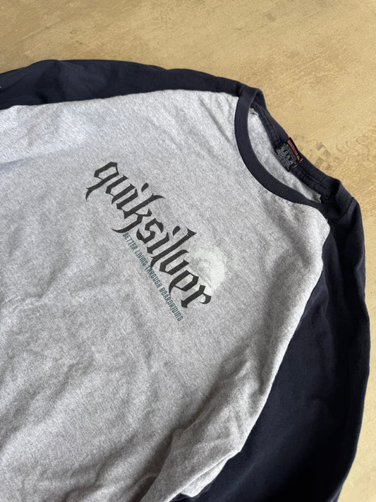 Quiksilver longsleeve size XL