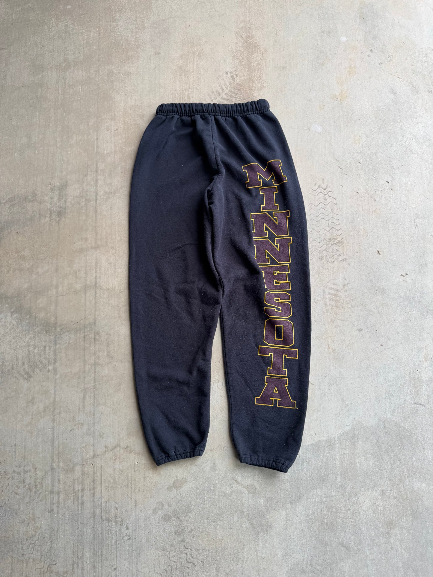 Minnesota sweatpants size S
